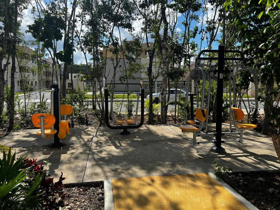 Angels Beach Condo Con Piscina, Parking Y Parque Плайя-дель-Кармен Екстер'єр фото
